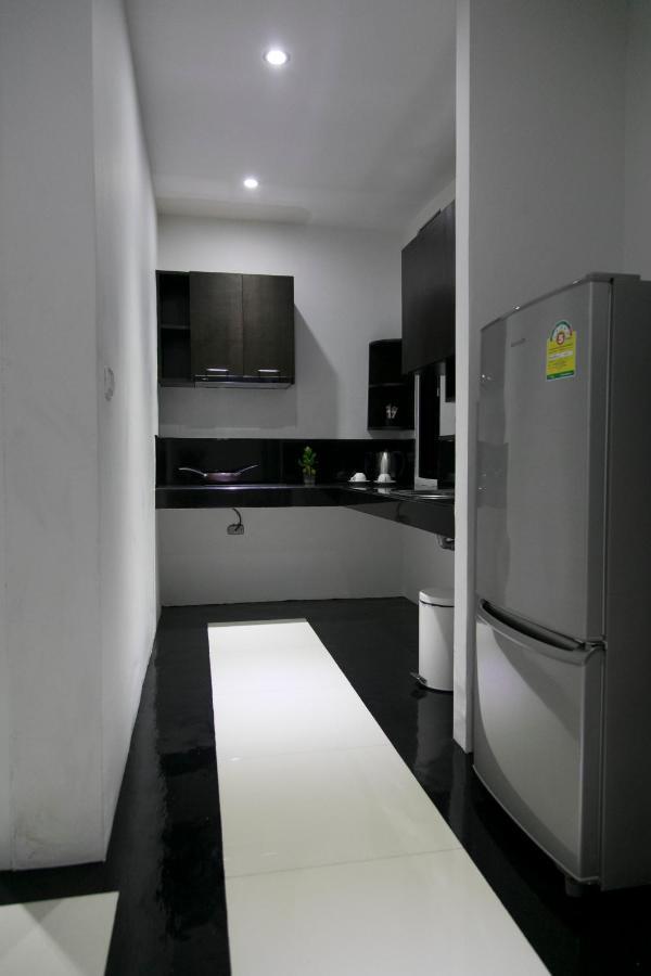 West Key Kamala Apartment Exteriör bild